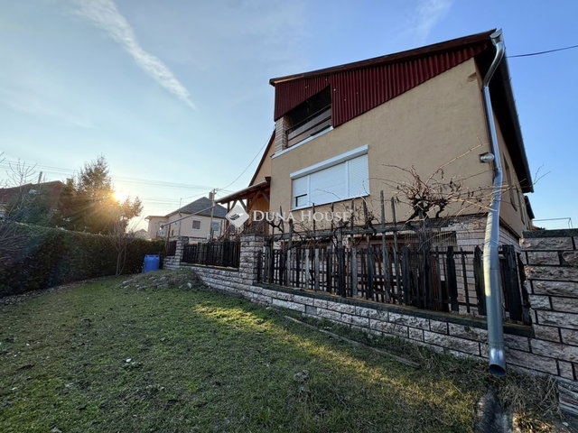 Eladó családi ház, Kesztölcön, Malom utcában 69 M Ft, 3 szobás