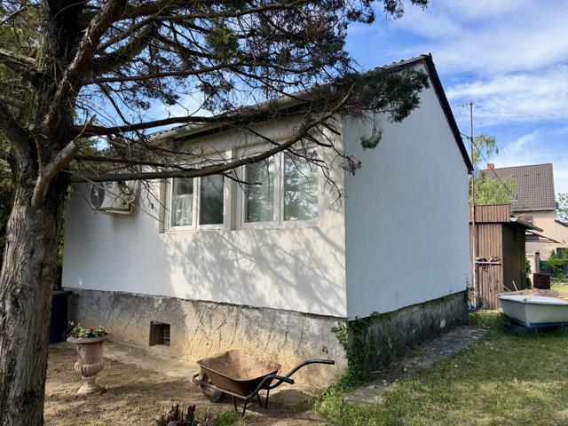 Eladó nyaraló, Csopakon 75 M Ft, 2 szobás / költözzbe.hu