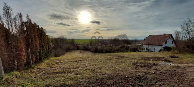 Eladó telek, Balatonszabadiban 20 M Ft / költözzbe.hu