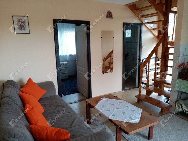 Eladó nyaraló, Siófokon 62 M Ft, 4 szobás / költözzbe.hu