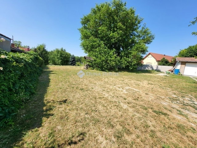 Eladó telek, Szigetszentmártonban 24.9 M Ft / költözzbe.hu