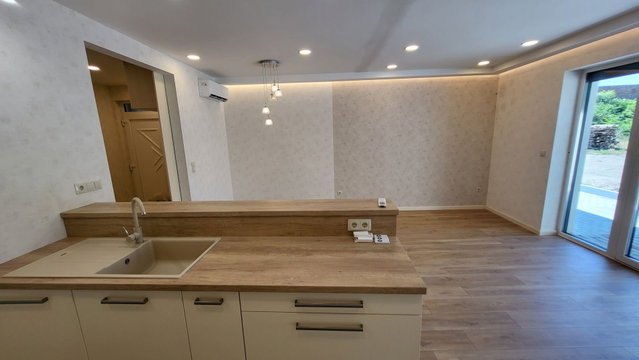 Kiadó téglalakás, albérlet, Debrecenben 460 E Ft / hó, 3 szobás