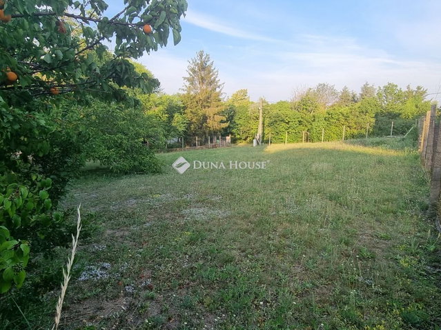 Eladó telek, Balatonkenesén 53 M Ft / költözzbe.hu