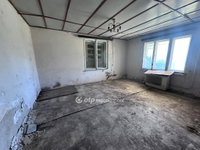 Eladó családi ház, Cegléden 14 M Ft, 1 szobás