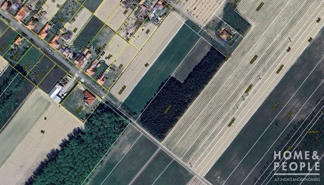 Eladó mezogazdasagi ingatlan, Pusztamérgesen 2 M Ft