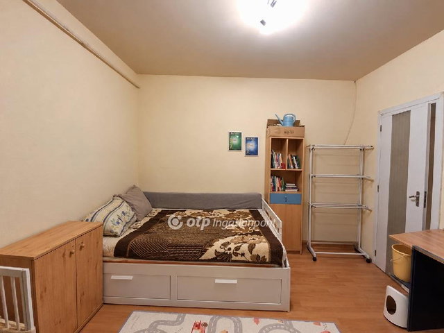 Eladó panellakás, Budapesten, XXI. kerületben 53.99 M Ft