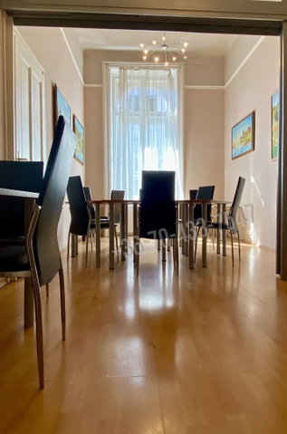 Kiadó iroda, Budapesten, VI. kerületben 450 E Ft / hó, 2+2 szobás