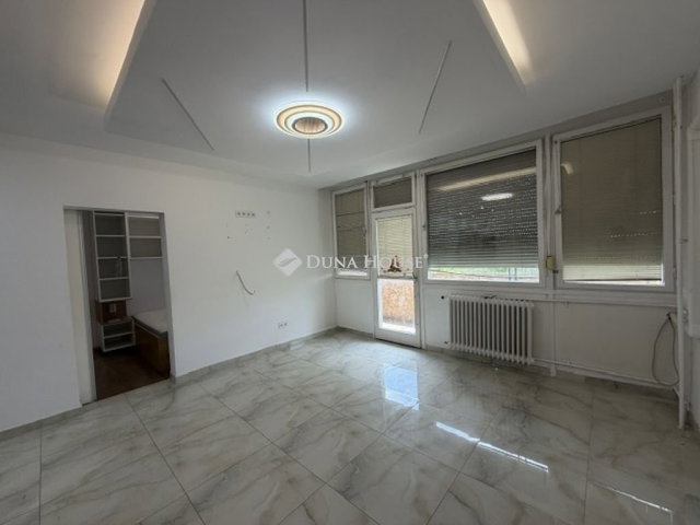 Eladó téglalakás, Budapesten, XVIII. kerületben 67.9 M Ft
