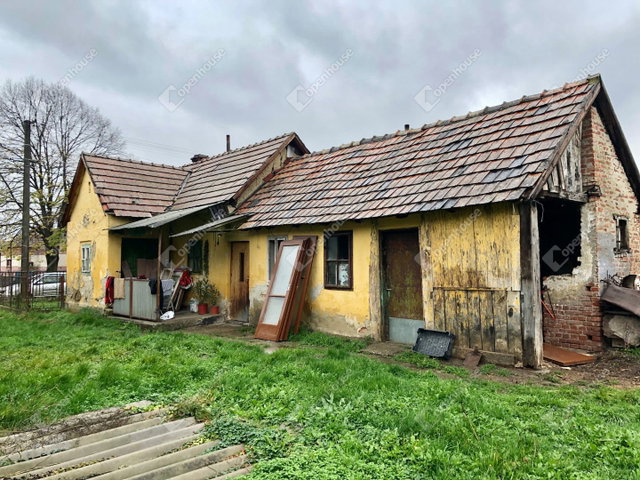 Eladó családi ház, Murakeresztúron 6 M Ft, 3 szobás