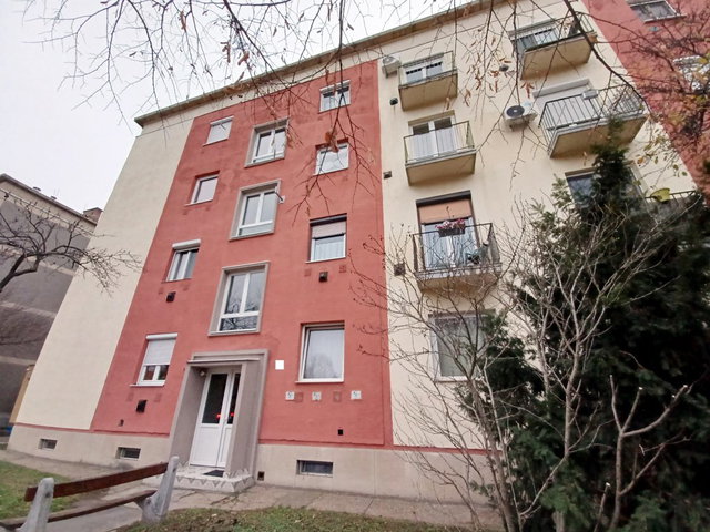 Eladó téglalakás, Budapesten, XIV. kerületben, Róna utcában