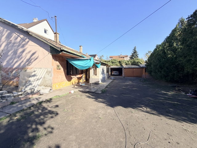 Eladó téglalakás, Budapesten, X. kerületben 55 M Ft, 5 szobás