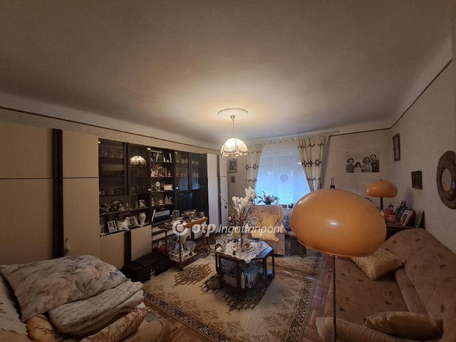 Eladó családi ház, Tápiószecsőn 47 M Ft, 3 szobás