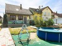 Eladó családi ház, Szigetszentmiklóson 79.9 M Ft, 4 szobás