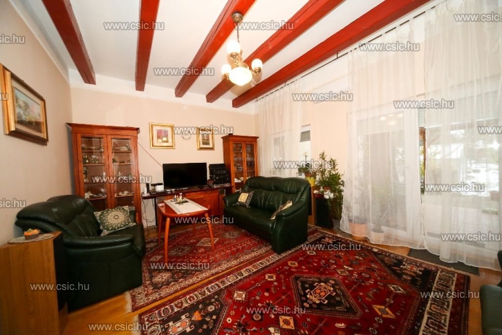 5 bed · 154m² · 159.000.000 ft