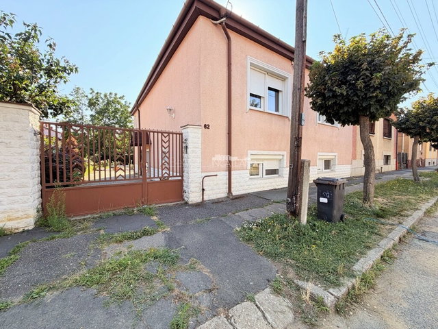Eladó családi ház, Szombathelyen 99.99 M Ft, 5 szobás