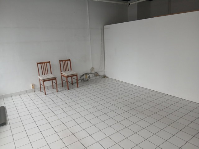 Kiadó üzlethelyiség, Győrött 330 E Ft / hó