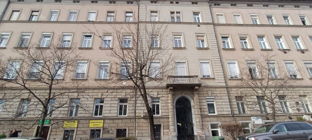 Eladó téglalakás, Budapesten, XII. kerületben, Győri úton