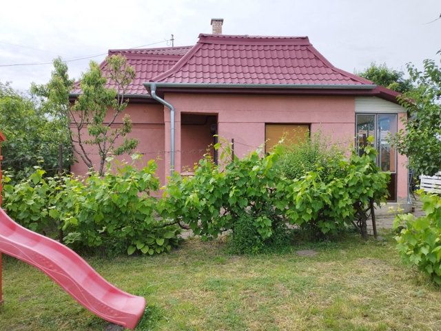 Eladó családi ház, Pusztamonostoron 34.99 M Ft, 2+1 szobás