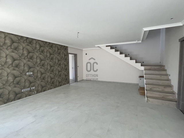 Kiadó családi ház, albérlet, Debrecenben 900 E Ft / hó