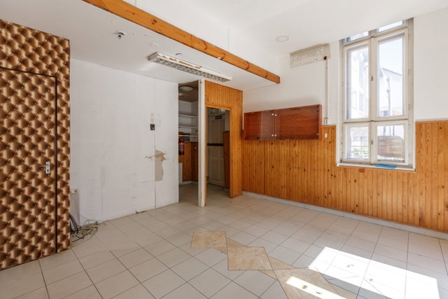 Kiadó üzlethelyiség, Debrecenben 145 E Ft / hó, 1 szobás
