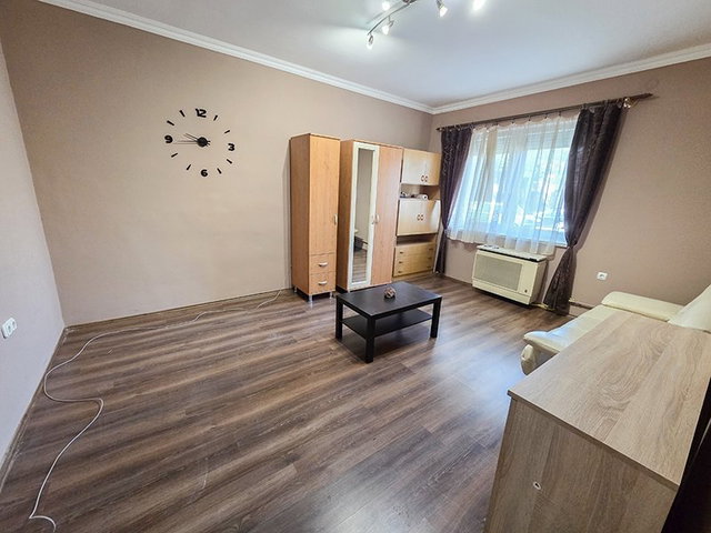 Eladó téglalakás, Debrecenben, Hajnal utcában 42.5 M Ft