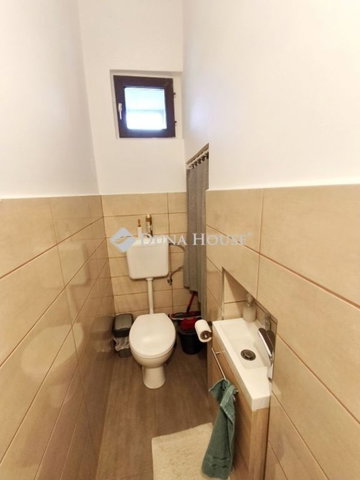 Eladó családi ház, Sárbogárdon 45 M Ft, 3 szobás