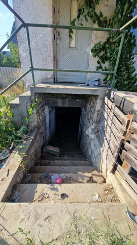 Eladó családi ház, Kisbéren 11.9 M Ft, 1 szobás