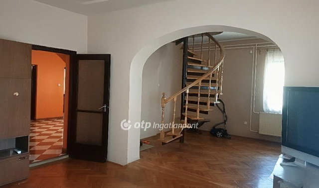 Eladó családi ház, Budapesten, XVIII. kerületben 124.9 M Ft