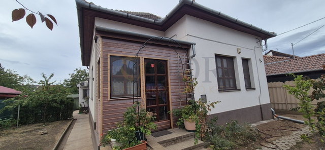 Eladó családi ház, Budapesten, XVIII. kerületben 109.9 M Ft