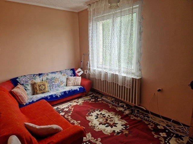 Eladó családi ház, Szentmártonkátán 54.99 M Ft, 6 szobás