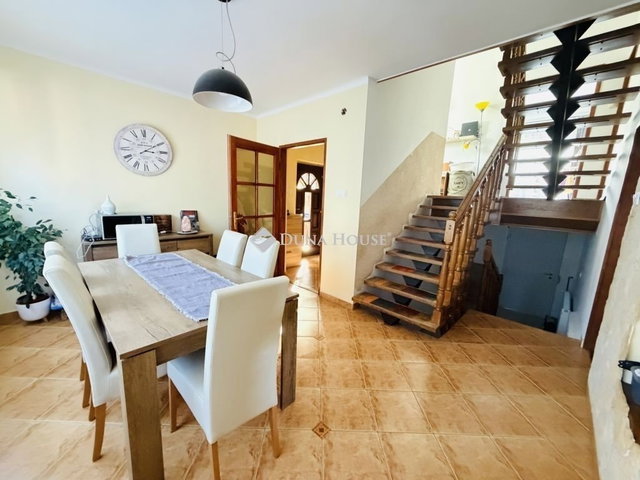 Eladó családi ház, Tokodon 109 M Ft, 5 szobás