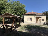 Eladó családi ház, Kömpöcön 32.5 M Ft, 4 szobás