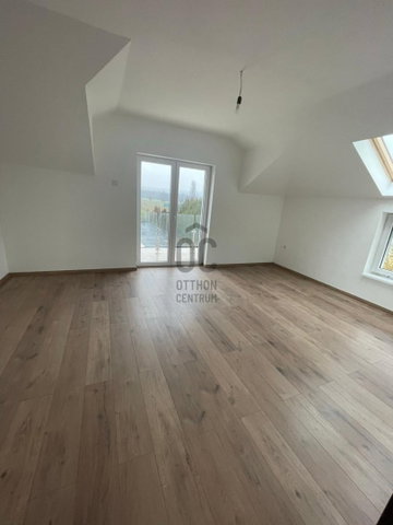 Eladó ikerház, Budapesten, XVI. kerületben 179.9 M Ft, 5 szobás
