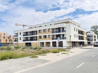 Eladó üzlethelyiség, Győrött 91.9 M Ft, 3 szobás