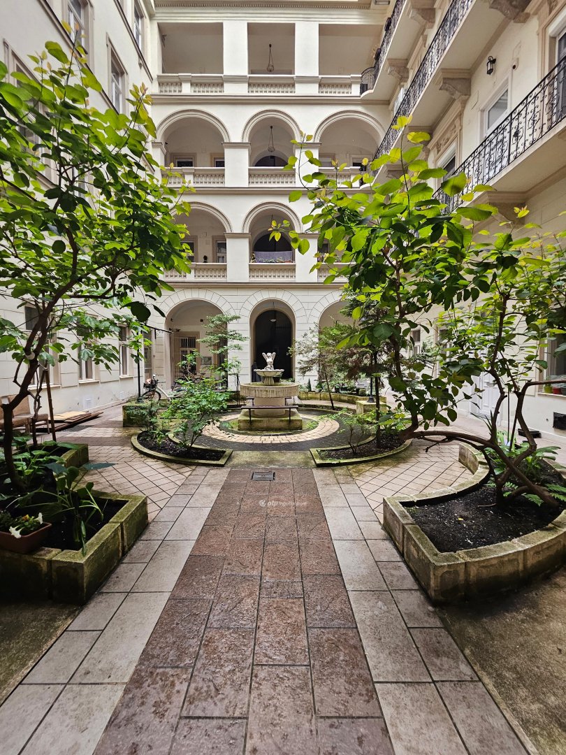 2 bed · 71m² · 89.900.000 ft