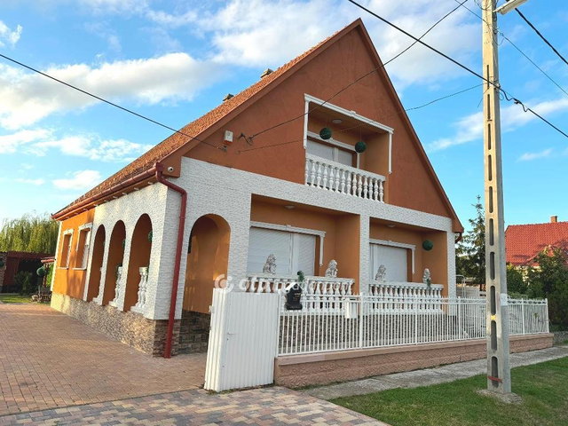 Eladó családi ház, Tarnaörsön 40 M Ft, 3 szobás