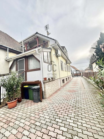 Eladó ikerház, Albertirsán 95 M Ft, 6 szobás