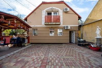 Eladó családi ház, Budaörsön 140 M Ft, 3+1 szobás