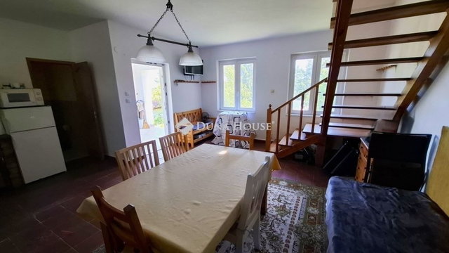 Eladó családi ház, Kulcson 34.9 M Ft, 3 szobás