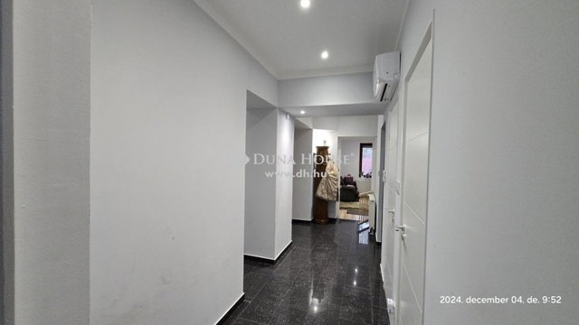 Eladó családi ház, Budapesten, XVIII. kerületben 450 M Ft