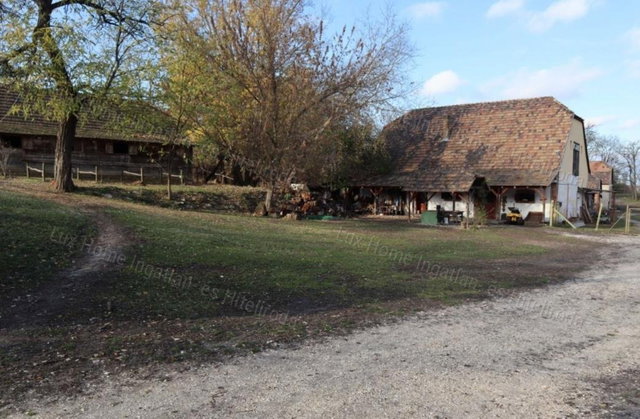 Eladó családi ház, Tatabányán 140 M Ft / költözzbe.hu