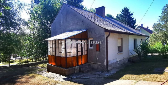 Eladó ikerház, Igalon 25 M Ft, 3 szobás / költözzbe.hu
