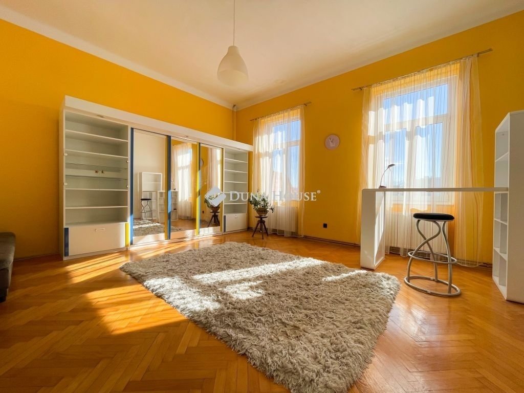 4 bed · 158m² · 125.900.000 ft