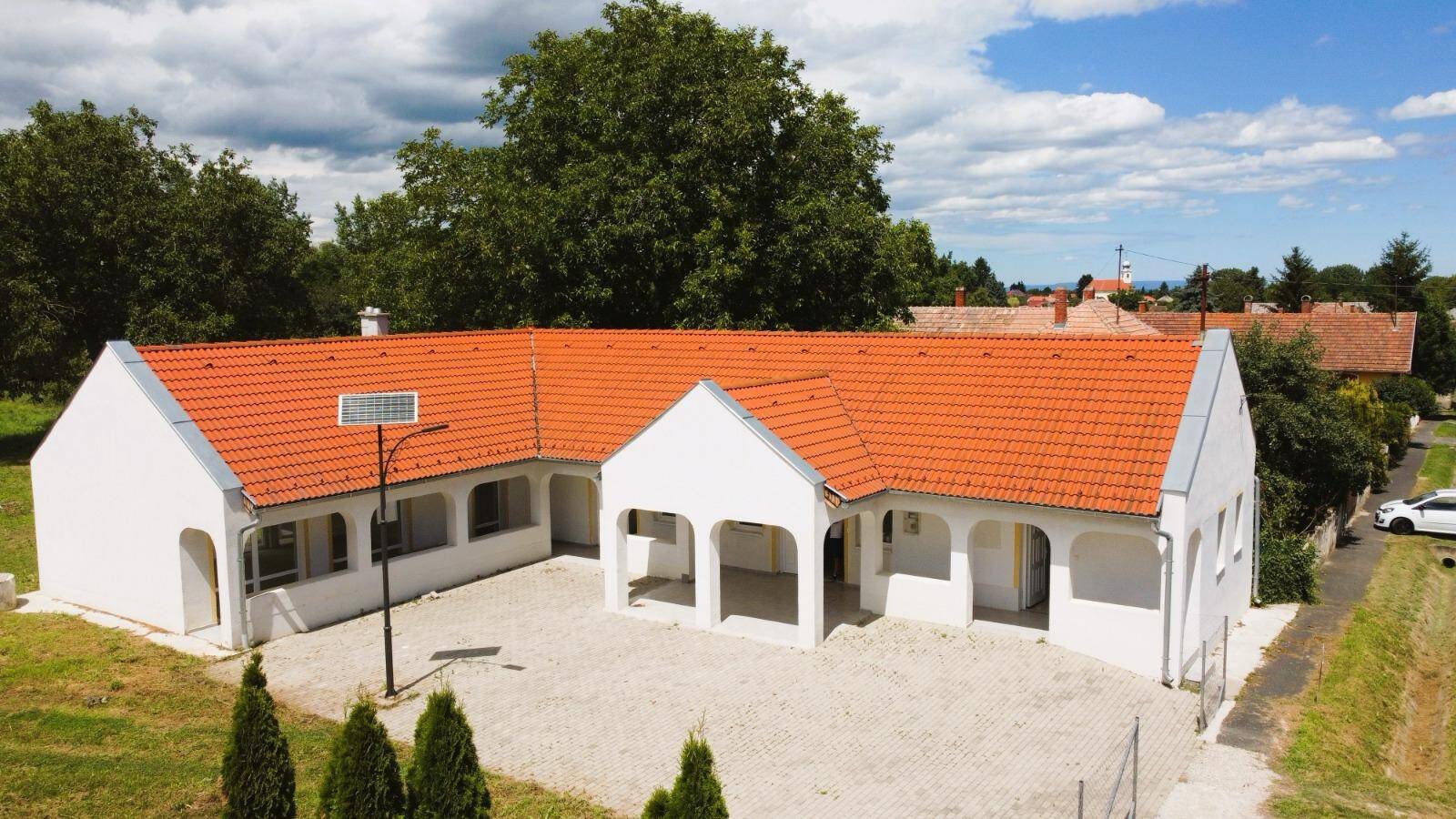 4 bed · 170m² · 58.500.000 ft