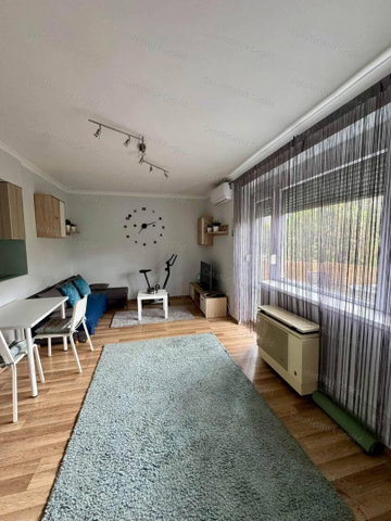 Kiadó téglalakás, albérlet, Szolnokon 160 E Ft / hó, 1+1 szobás