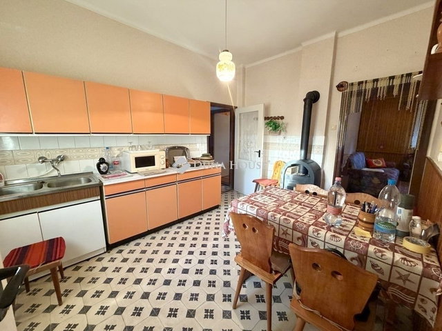 Eladó családi ház, Bodajkon 58 M Ft, 2 szobás