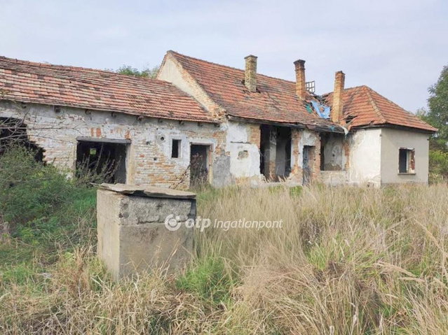 Eladó telek, Győrött 25 M Ft / költözzbe.hu