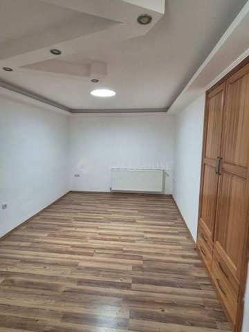 Eladó családi ház, Csömörön 144.5 M Ft, 4 szobás