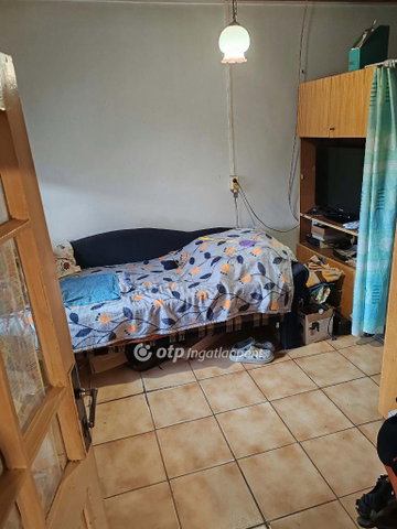 Eladó családi ház, Hernádnémetin 11.99 M Ft, 2 szobás