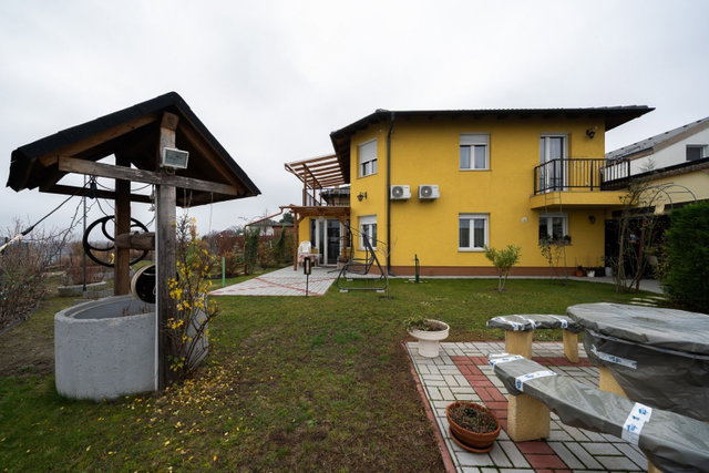 Eladó ikerház, Budapesten, XXII. kerületben 219.9 M Ft, 5 szobás